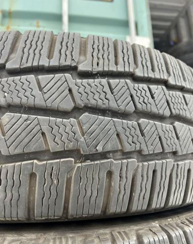 Michelin Agilis Alpin 235/65 R16C