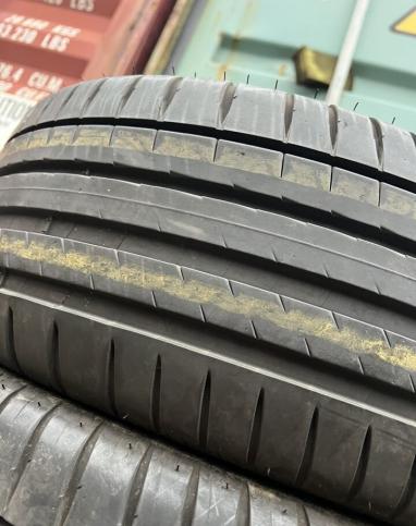 Michelin Pilot Sport 4 225/40 R18