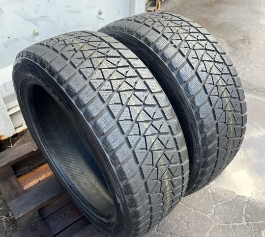 Bridgestone Blizzak DM-V2 285/45 R22