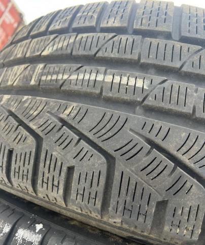 Pirelli Winter Sottozero 210 Serie II 235/50 R19