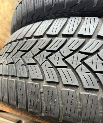 Esa-Tecar Super Grip 9 HP 205/60 R16