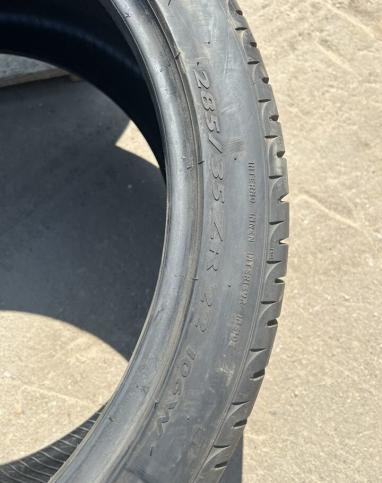 Pirelli Scorpion Zero Asimmetrico 285/35 R22