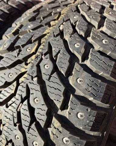 Nokian Tyres Hakkapeliitta 9 225/55 R17