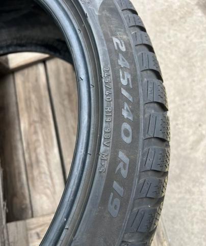 Pirelli Winter Sottozero 3 245/40 R19