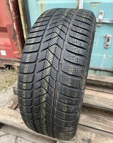 Pirelli Winter Sottozero 3 245/40 R19