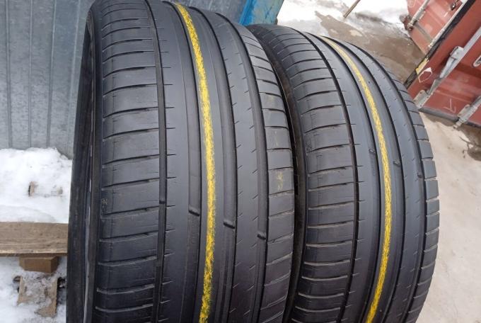 Michelin Pilot Sport 4 SUV 275/50 R21