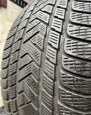 Pirelli Scorpion Winter 275/45 R20