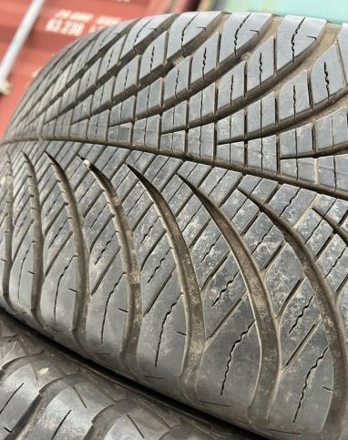 Goodyear Vector 4Seasons Gen-2 235/50 R18