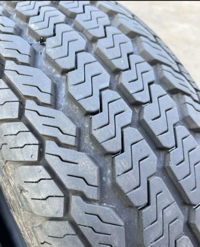 Continental Vanco Four Season 215/85 R16C