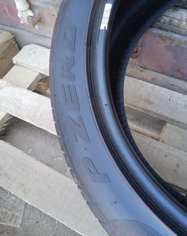 Pirelli P Zero 265/40 R21