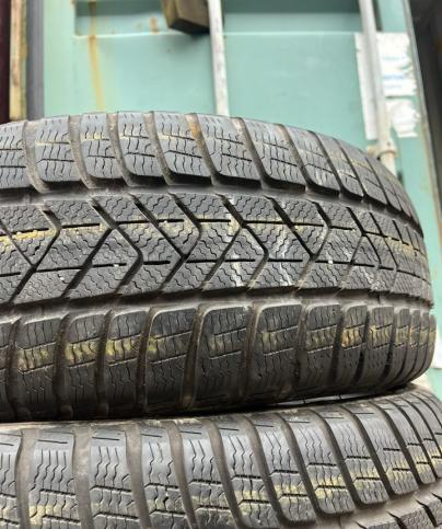 Pirelli Winter Sottozero 3 225/40 R19