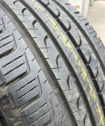 Goodyear EfficientGrip 265/50 R20