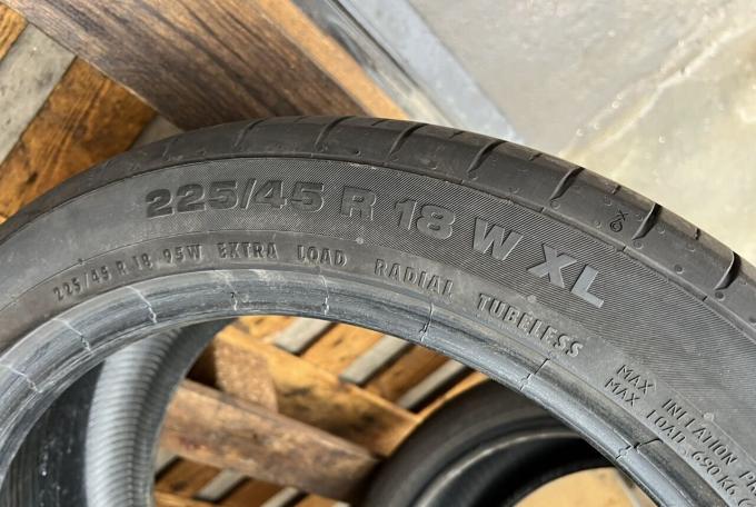 Continental ContiSportContact 5 225/45 R18