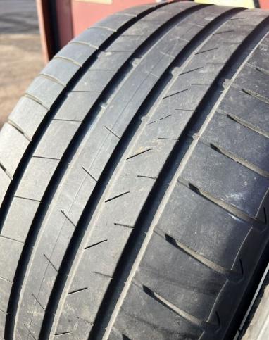 Bridgestone Alenza 001 285/40 R21