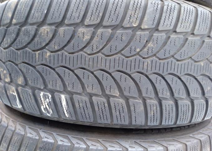 Bridgestone Blizzak LM-32 225/55 R17