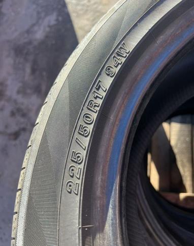 Yokohama BluEarth AE50 225/50 R17