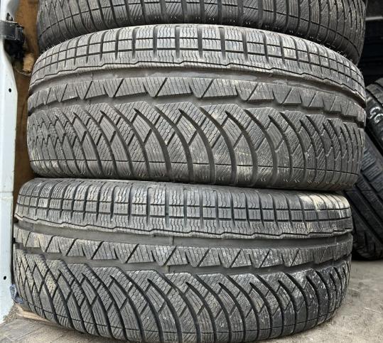 Michelin Pilot Alpin 4 235/55 R17