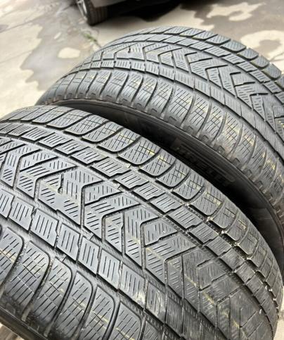 Pirelli Scorpion Winter 325/35 R22