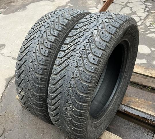 Goodyear UltraGrip 500 225/65 R17