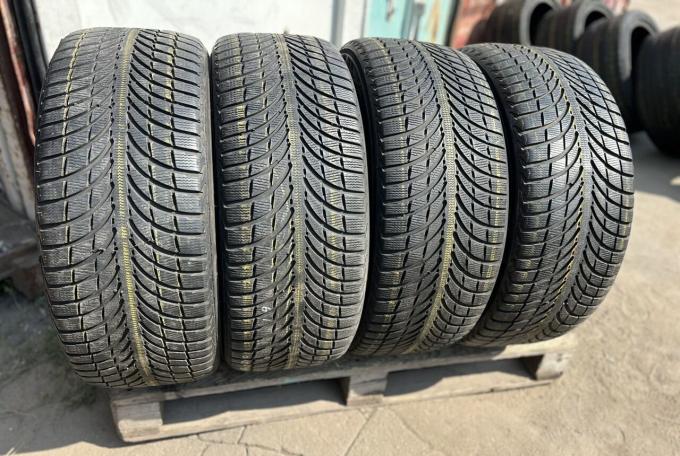 Michelin Latitude Alpin LA2 255/45 R20