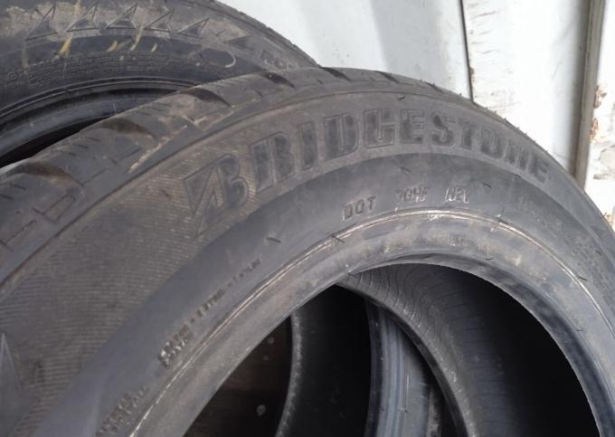 Bridgestone Blizzak LM-25 205/45 R17