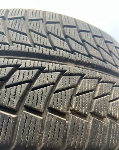 Nankang Snow Viva SV-1 245/40 R18