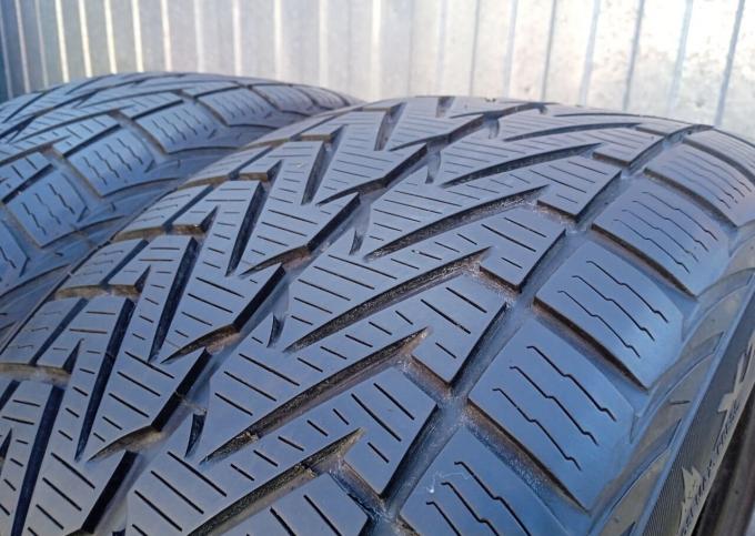 Vredestein Wintrac Xtreme 235/40 R18