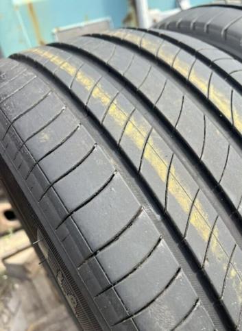 Michelin Primacy 4 245/45 R17