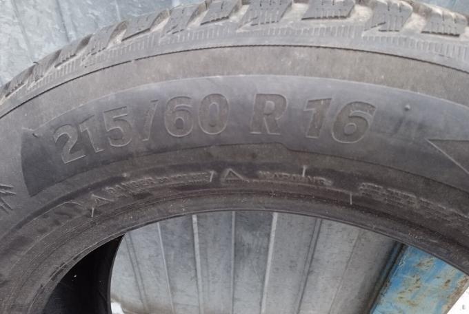 Michelin Alpin 5 215/60 R16