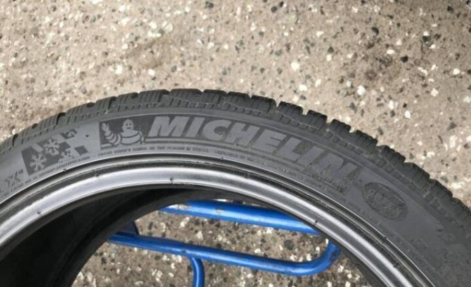 Michelin Pilot Alpin 4 225/55 R18