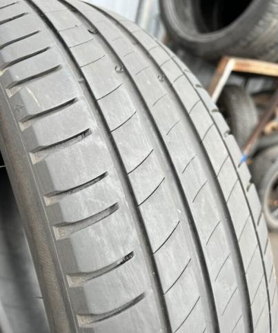 Michelin Primacy 3 215/65 R17