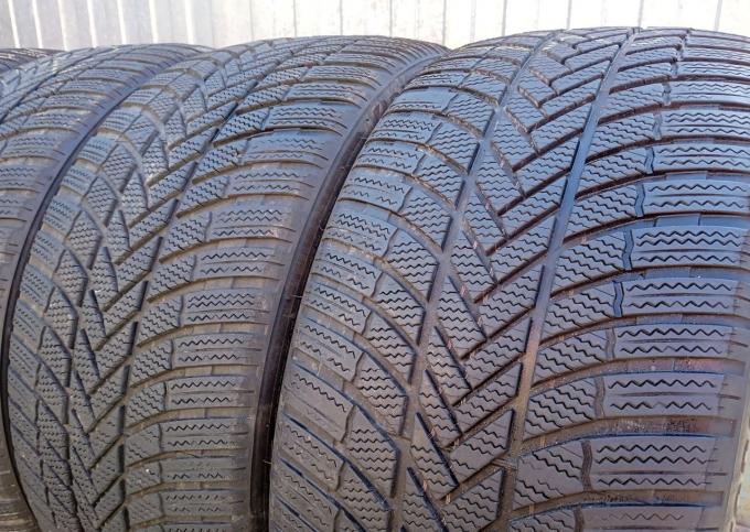 Bridgestone Blizzak LM-005 265/40 R21