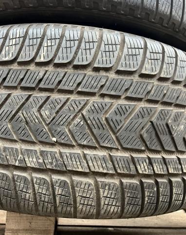 Pirelli Scorpion Winter 315/40 R21