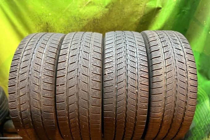 Continental VanContact Winter 235/65 R16