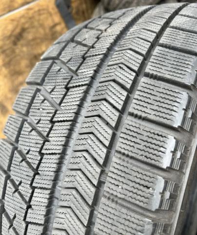 Bridgestone Blizzak VRX 205/50 R16