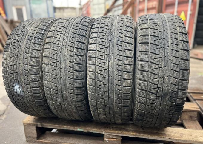 Bridgestone Blizzak Revo GZ 225/55 R17