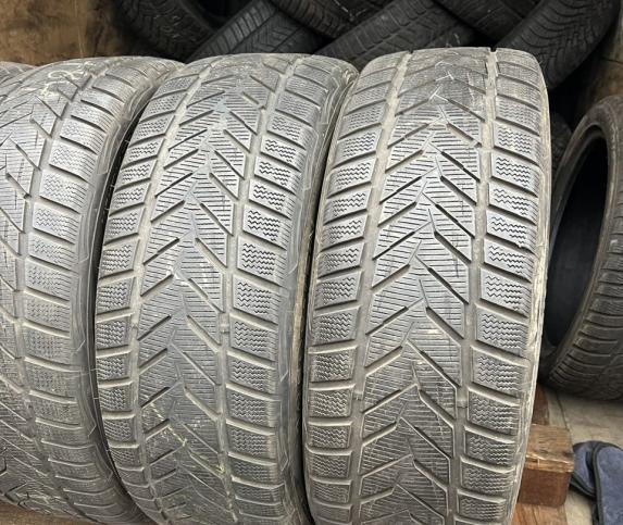 Vredestein Wintrac Xtreme S 225/45 R19