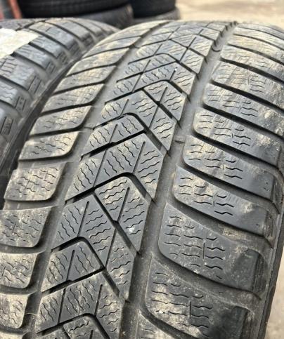 Pirelli Winter Sottozero 3 245/45 R18