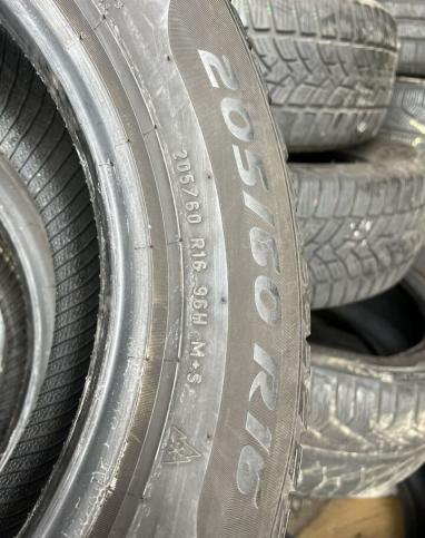 Pirelli Winter Sottozero 3 205/60 R16