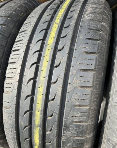 Goodyear EfficientGrip SUV 4x4 245/60 R18