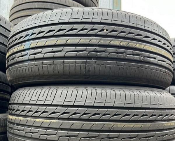 Bridgestone Regno GR-XII 215/60 R16