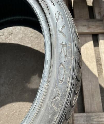 Syron Race 1 255/35 R19