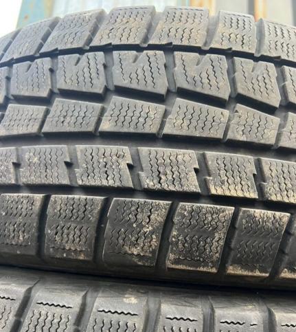 Dunlop Winter Maxx WM01 215/60 R16