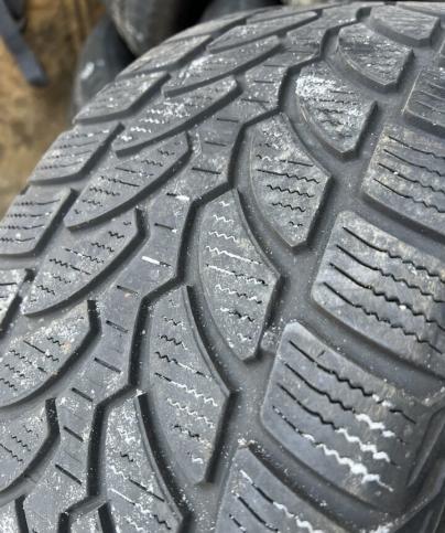 Bridgestone Blizzak LM-32 225/50 R17