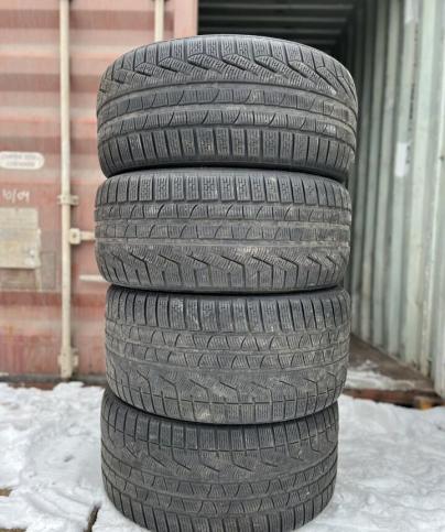 Pirelli Winter Sottozero 240 Serie II 255/40 R20 и 285/35 R20