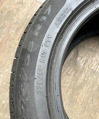 Pirelli Cinturato P7 225/55 R17