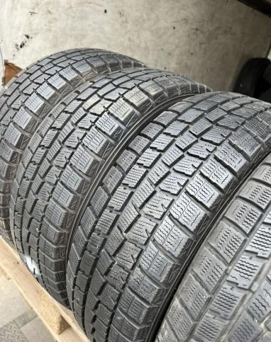 Dunlop SP Winter Maxx WM01 185/65 R15