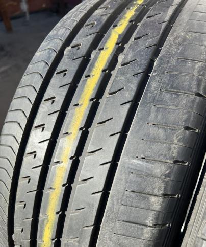 Dunlop Veuro VE303 245/45 R19