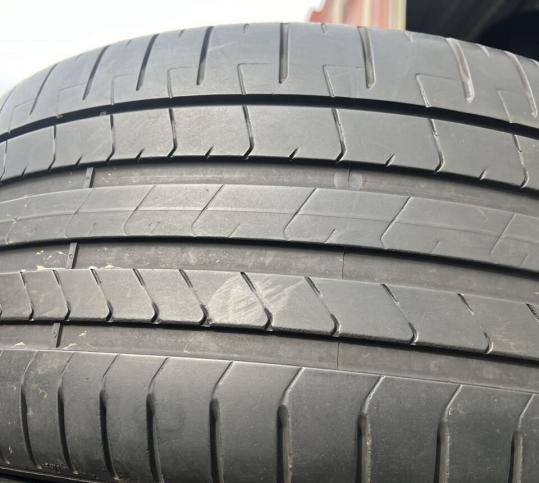 Pirelli P Zero PZ4 255/40 R20