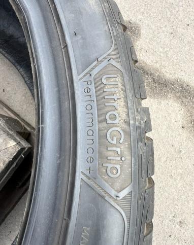 Goodyear UltraGrip Performance+ 265/40 R21